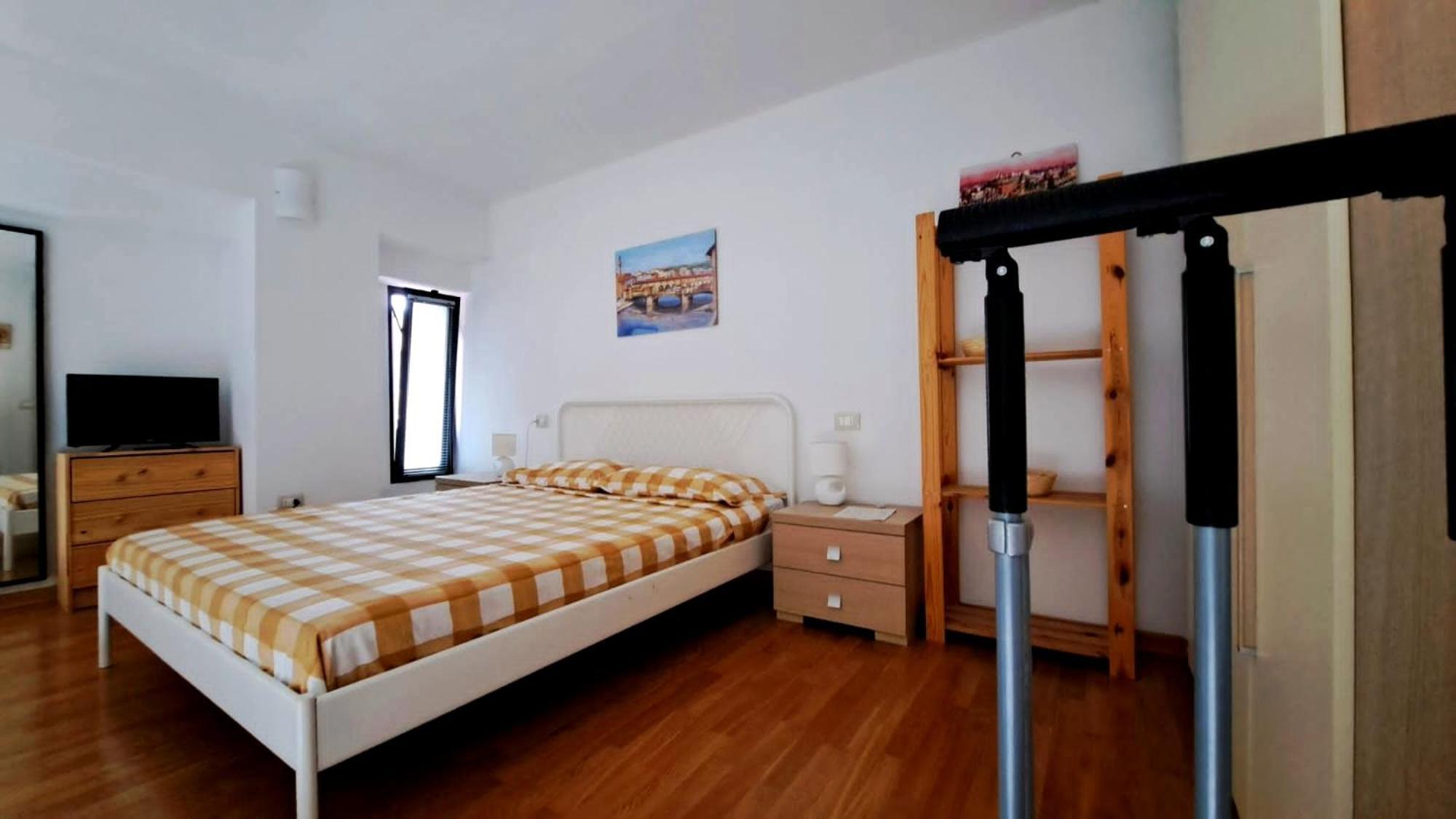 Gemme Fiorentine Apartments In Front Of The Train Station 5 Minutes From The Centre Free Parking فلورنس الغرفة الصورة